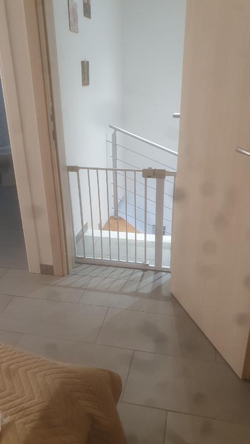 Ferienwohnung La Casa Di Balto, Un Nido Per 2 Castelnuovo Magra Exterior foto